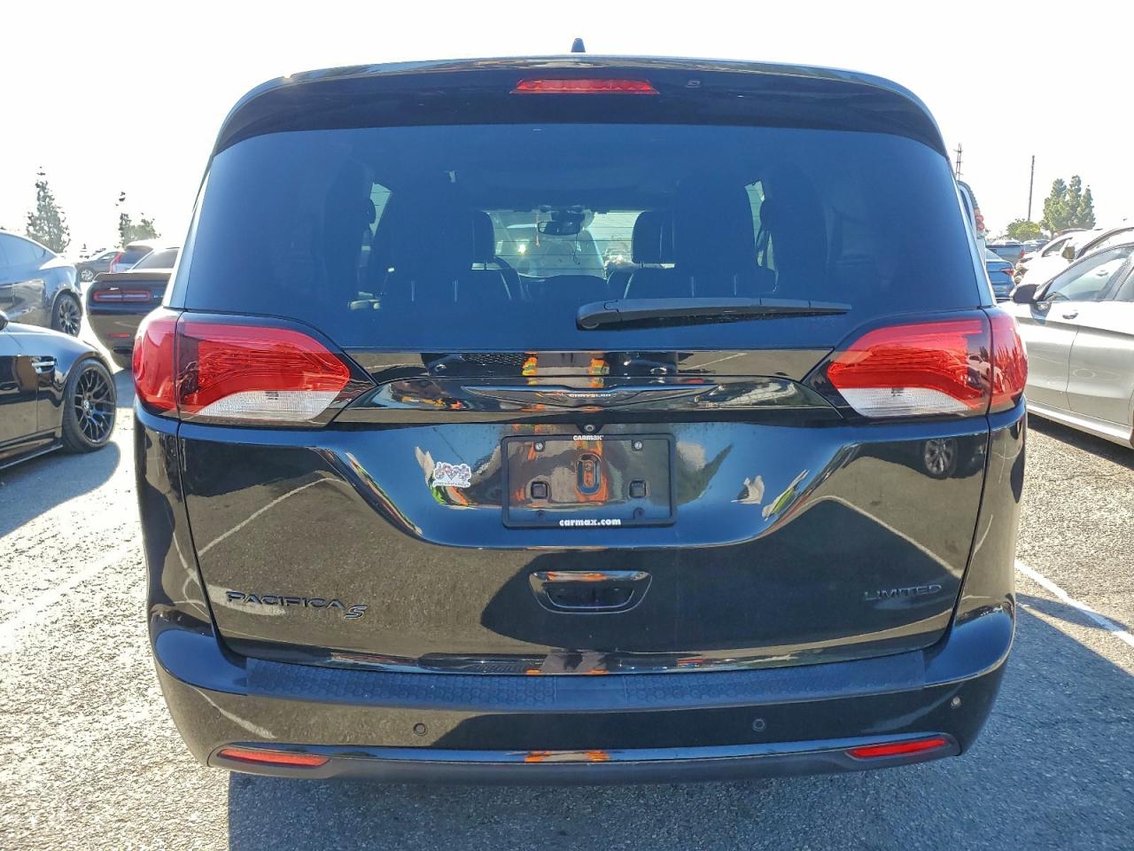 2020 Chrysler Pacifica Limited VIN: 2C4RC1GG1LR126403 Lot: 94106305