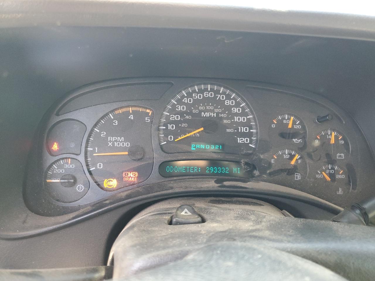 2005 GMC Sierra K2500 Heavy Duty VIN: 1GTHK23215F896979 Lot: 92001965