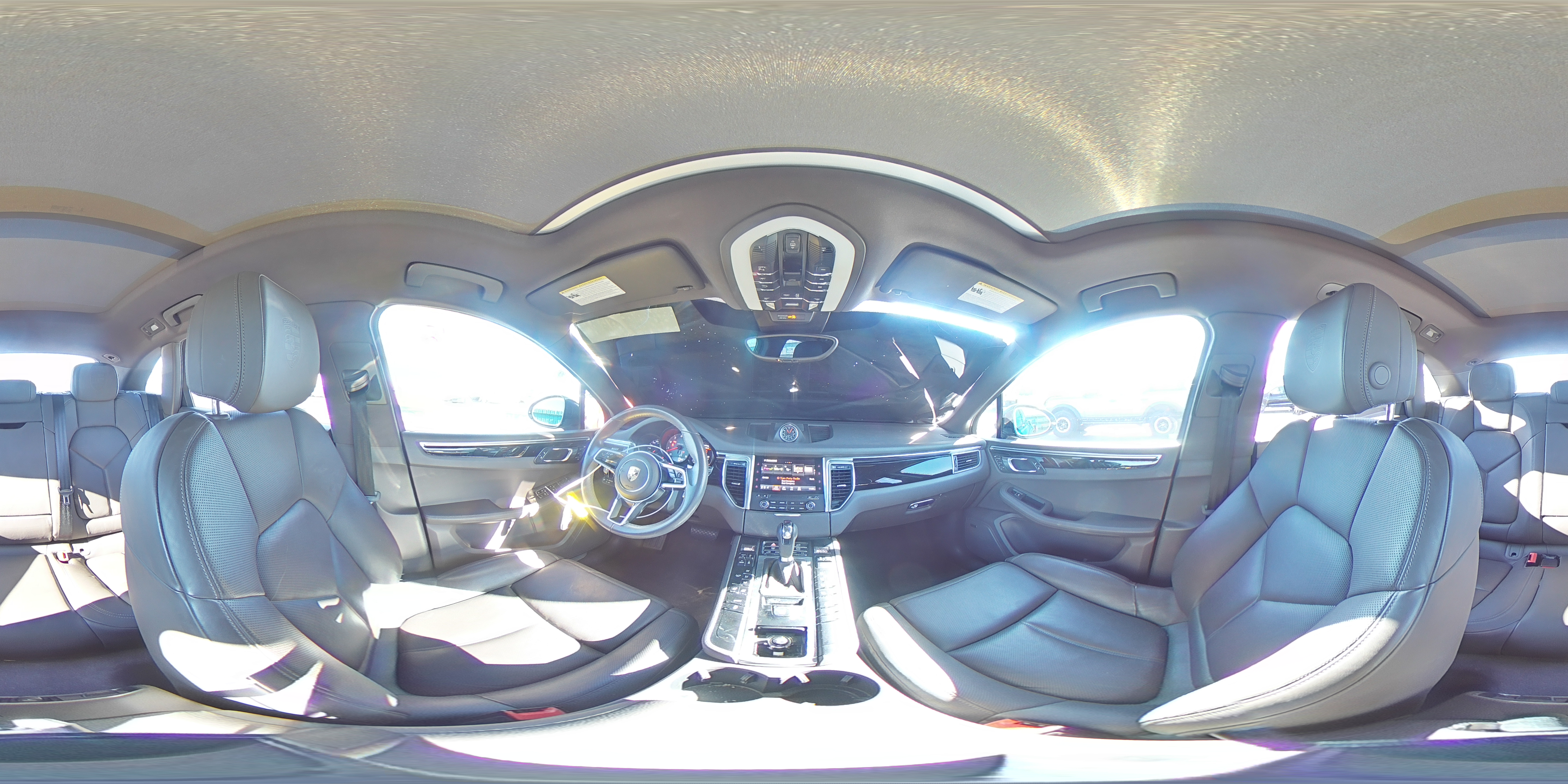 2018 Porsche Macan S VIN: WP1AB2A5XJLB34596 Lot: 92921955