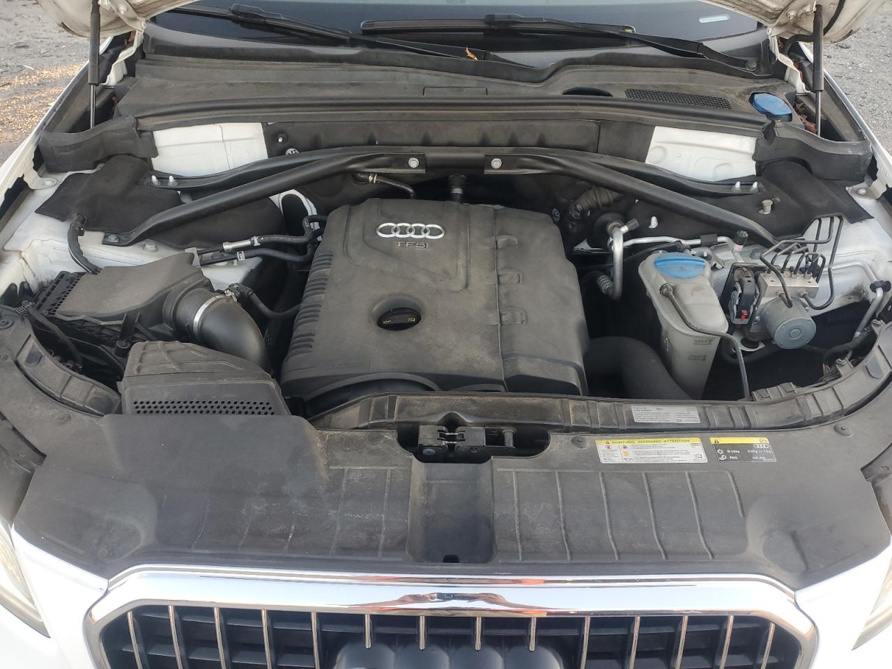 2016 Audi Q5 Premium VIN: WA1C2AFP9GA010946 Lot: 90887915