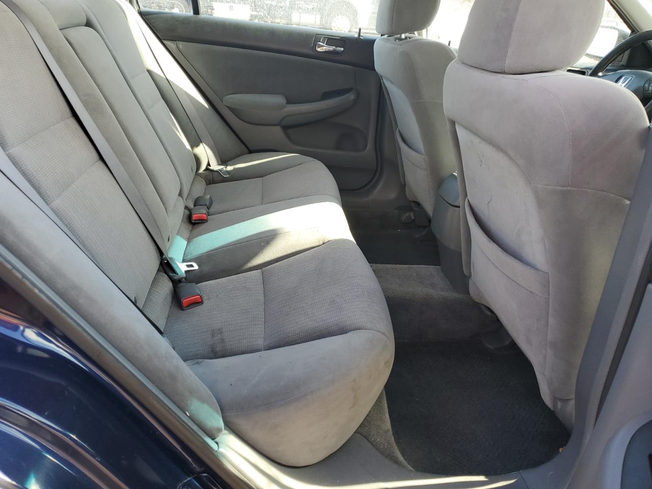 2005 Honda Accord Lx VIN: 1HGCM56445A115390 Lot: 92537325