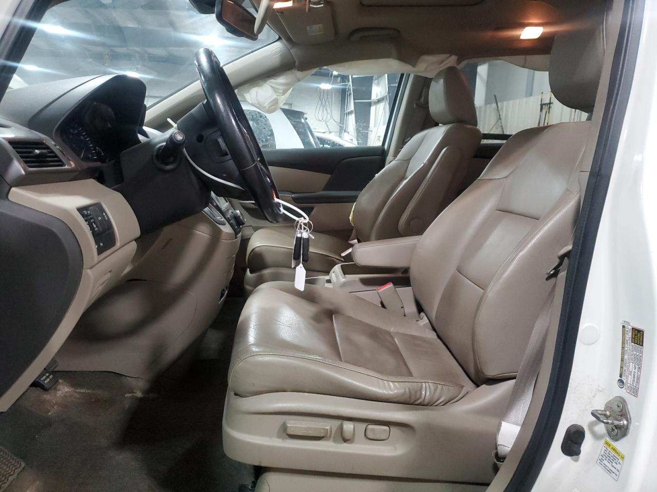 2014 Honda Odyssey Touring VIN: 5FNRL5H92EB024775 Lot: 91608255