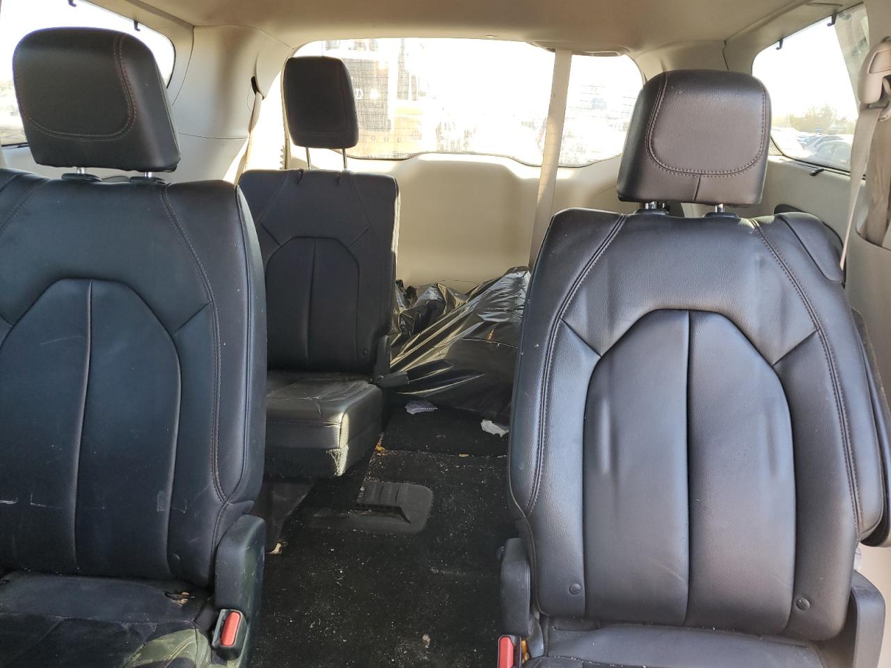 2017 Chrysler Pacifica Touring L VIN: 2C4RC1BG3HR623144 Lot: 91675865