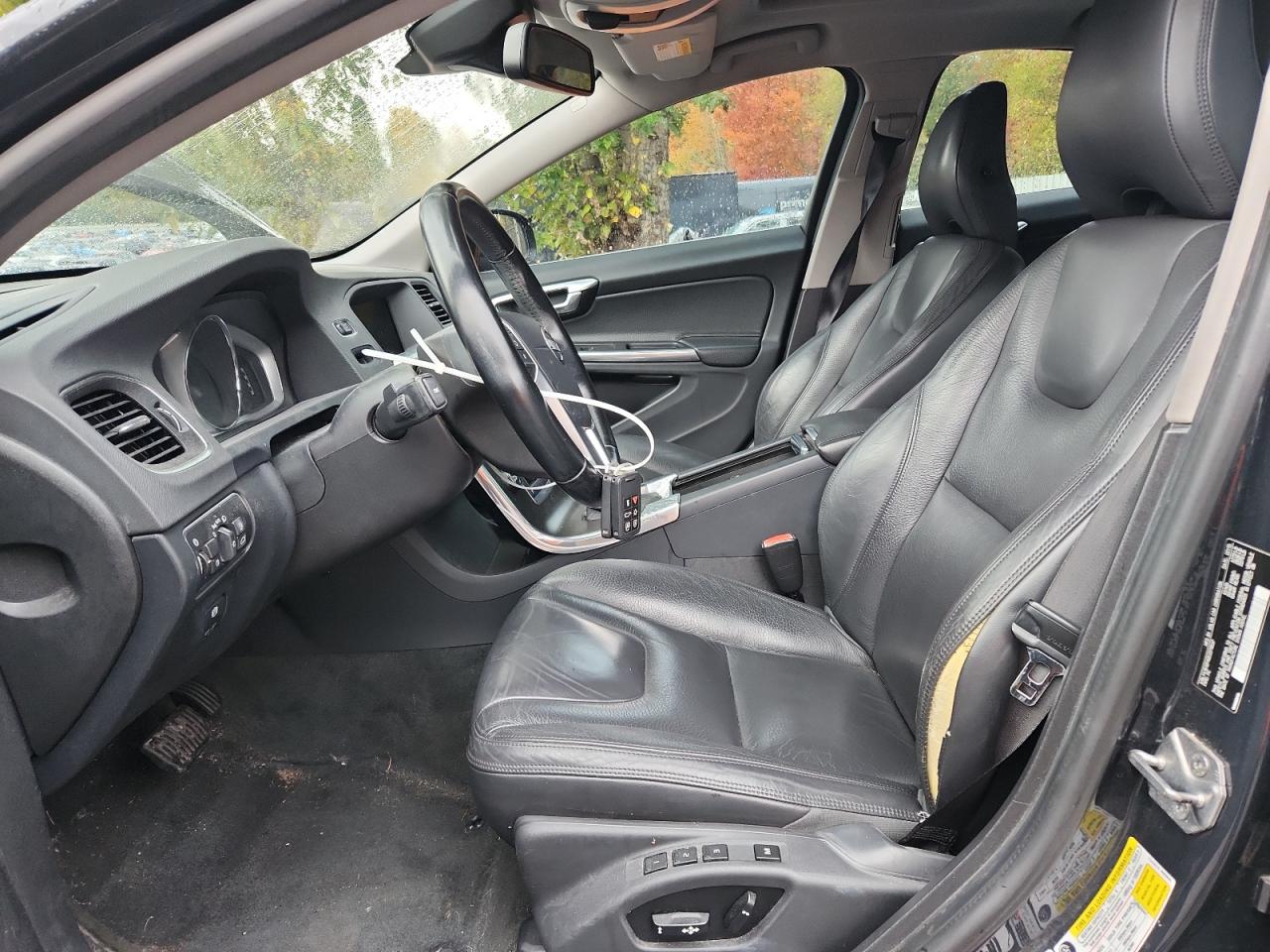 2014 Volvo S60 T5 VIN: YV1612FH2E2279537 Lot: 90448855