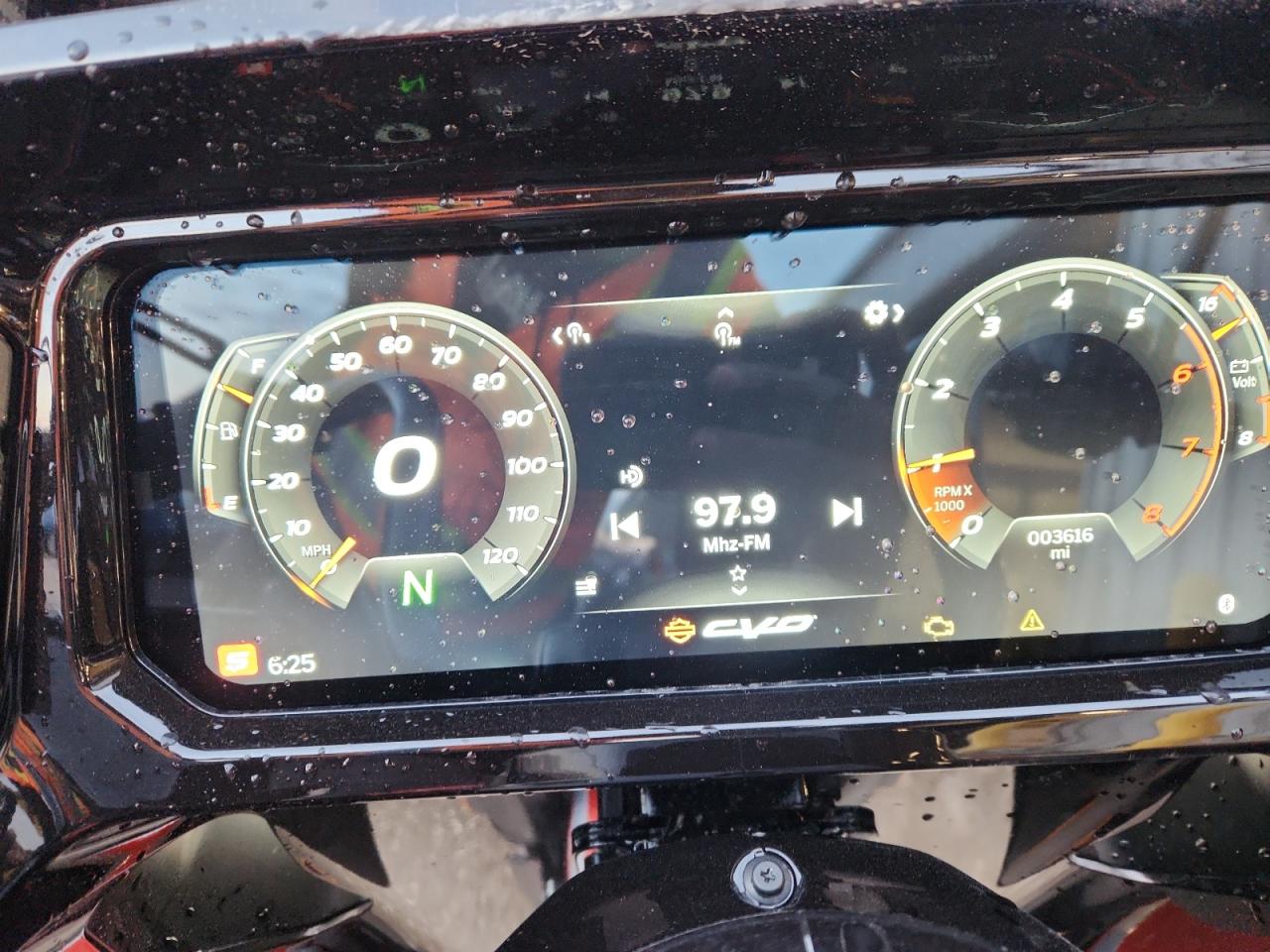 2024 Harley-Davidson Fltrxse VIN: 1HD1TC610RB950551 Lot: 92013545