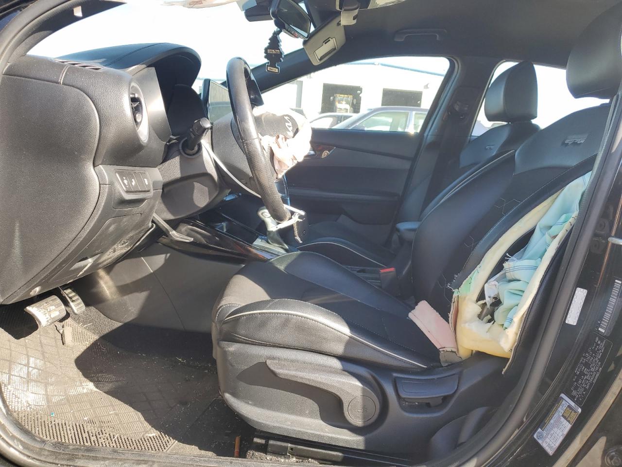 2024 Kia Forte Gt Line VIN: 3KPF54AD6RE746106 Lot: 92437535