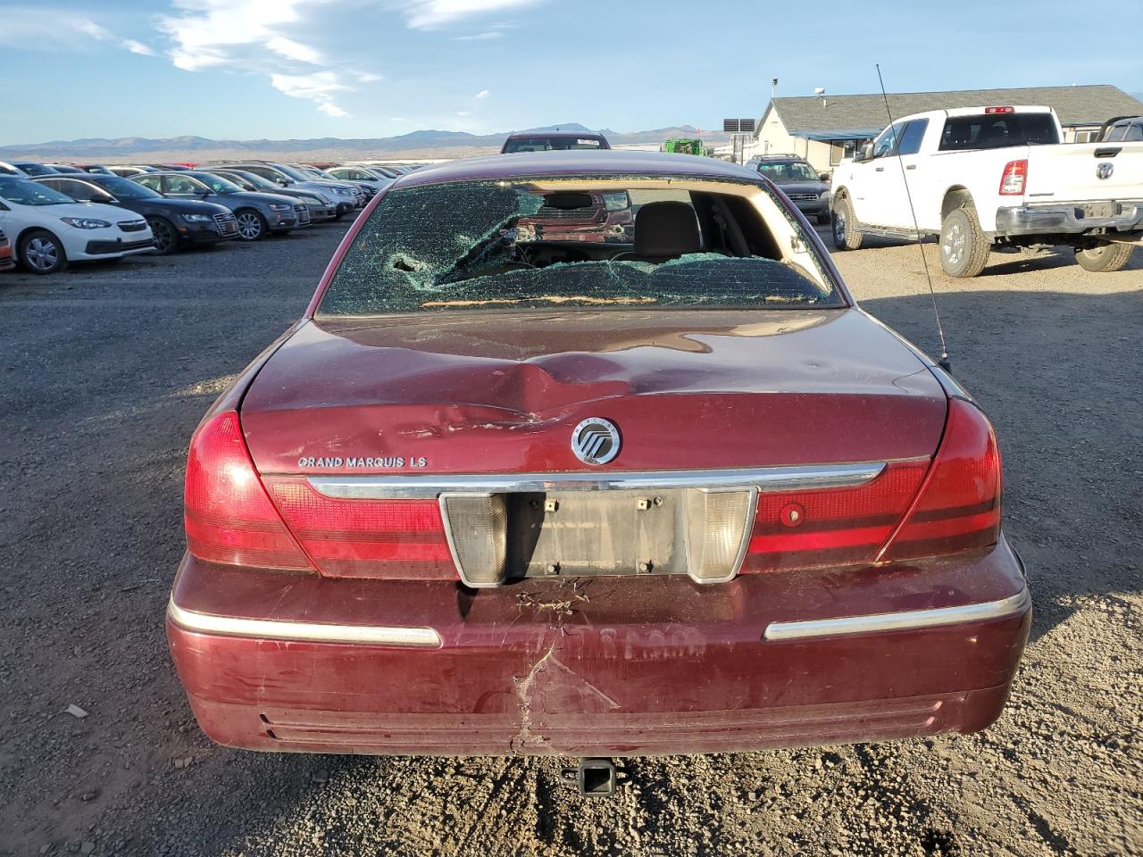 2005 Mercury Grand Marquis Ls VIN: 2MHHM75W05X605997 Lot: 91223985