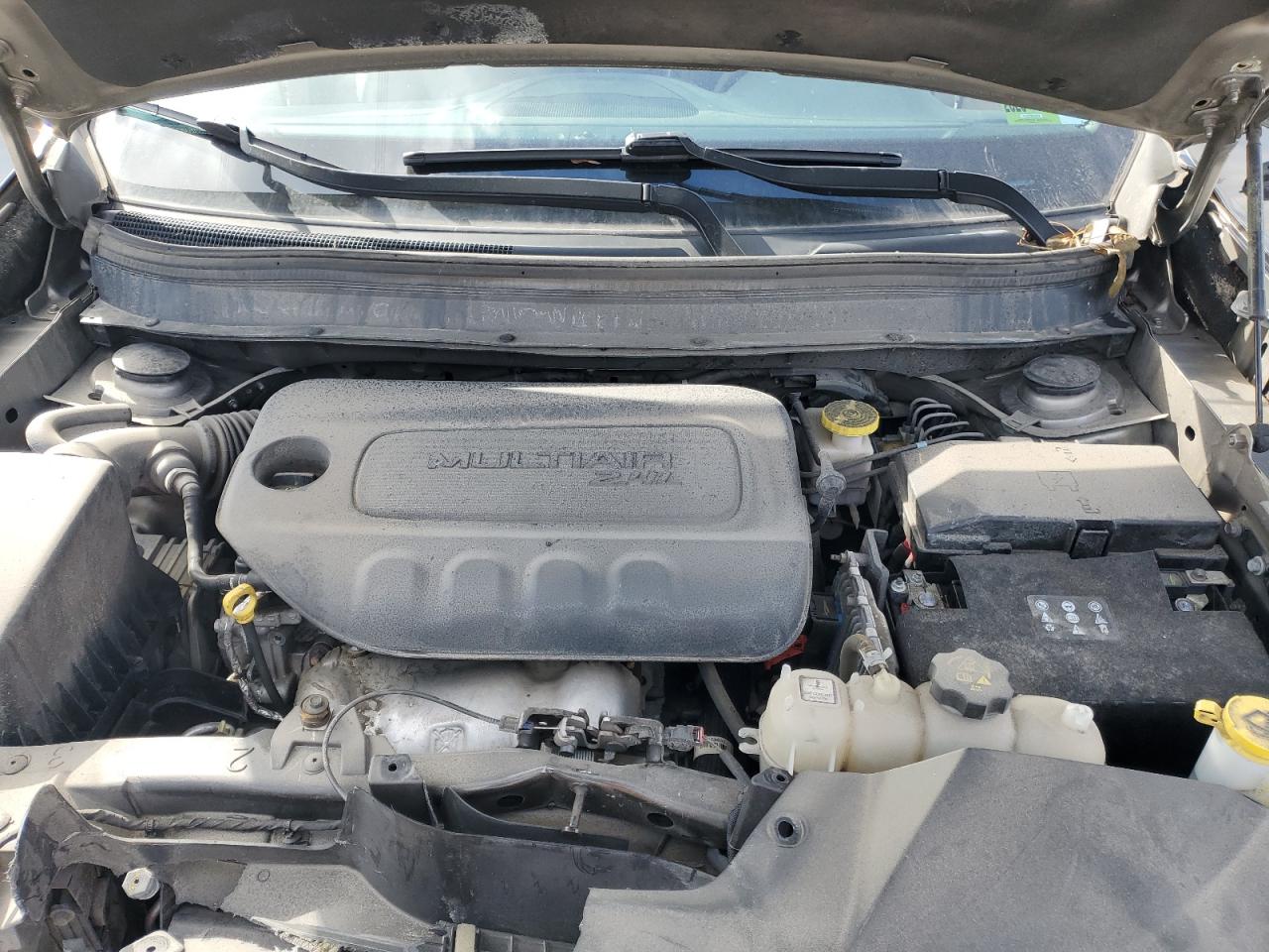 2020 Jeep Cherokee Latitude Plus VIN: 1C4PJMLB4LD575702 Lot: 90839855