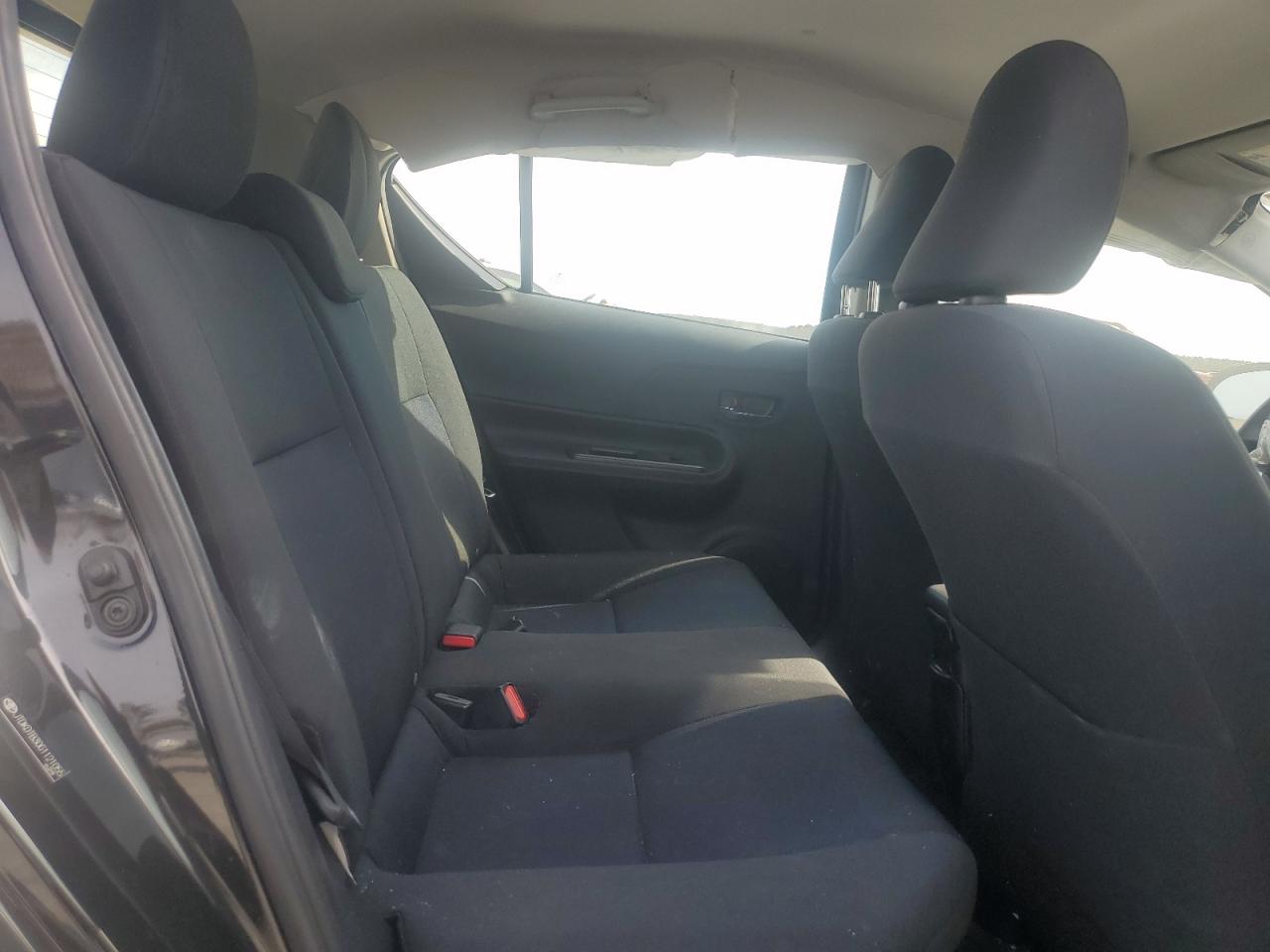 2016 Toyota Prius C VIN: JTDKDTB30G1121055 Lot: 93405185