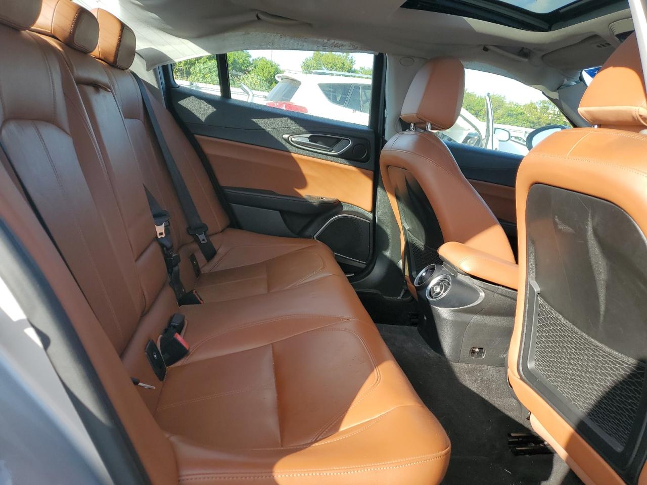 2018 Alfa Romeo Giulia Q4 VIN: ZARFAEDN0J7570346 Lot: 94033765