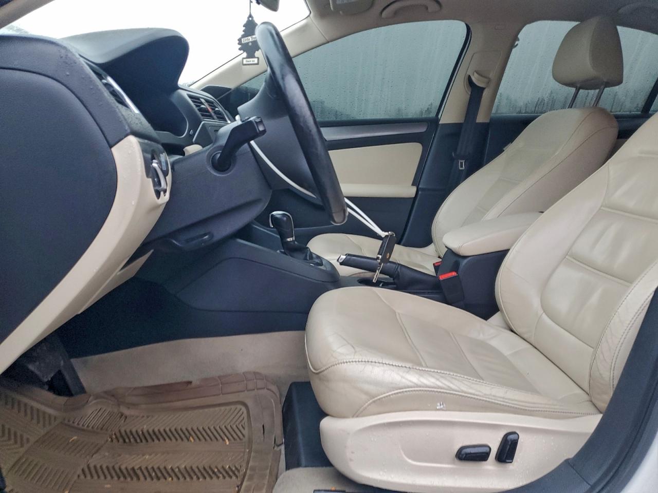 2013 Volkswagen Jetta Tdi VIN: 3VWLL7AJXDM440411 Lot: 94493065