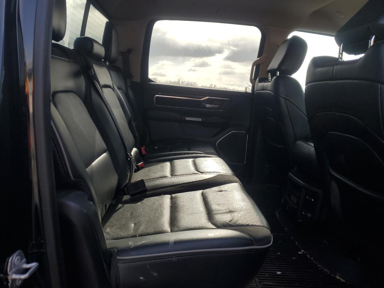 2019 Ram 1500 Laramie VIN: 1C6SRFJT3KN693332 Lot: 91962055