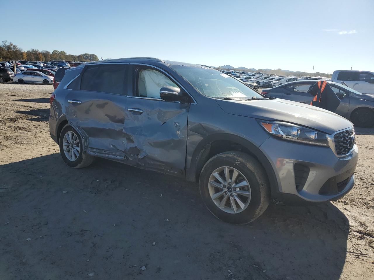 2020 Kia Sorento L VIN: 5XYPG4A30LG674271 Lot: 91211505