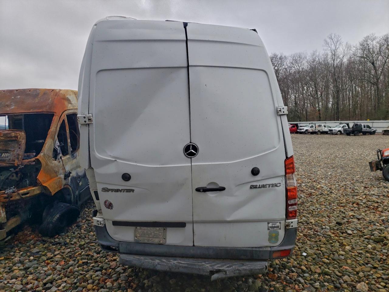 2013 Mercedes Benz Sprinter 2500 Delivery Van VIN: WD3PE8CC0D5738890 Lot: 93832955