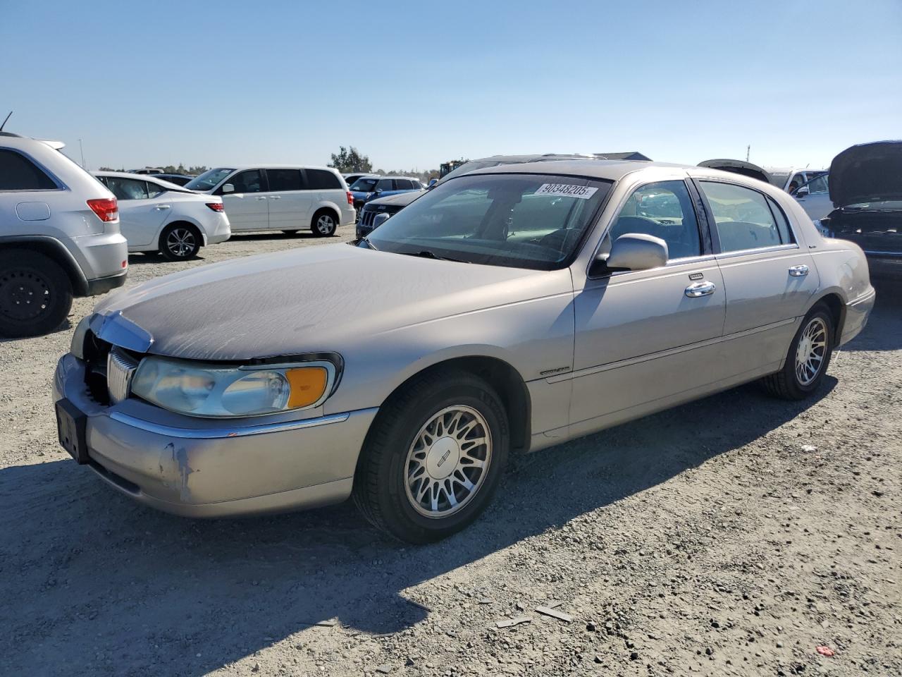 2000 Lincoln Town Car Signature
