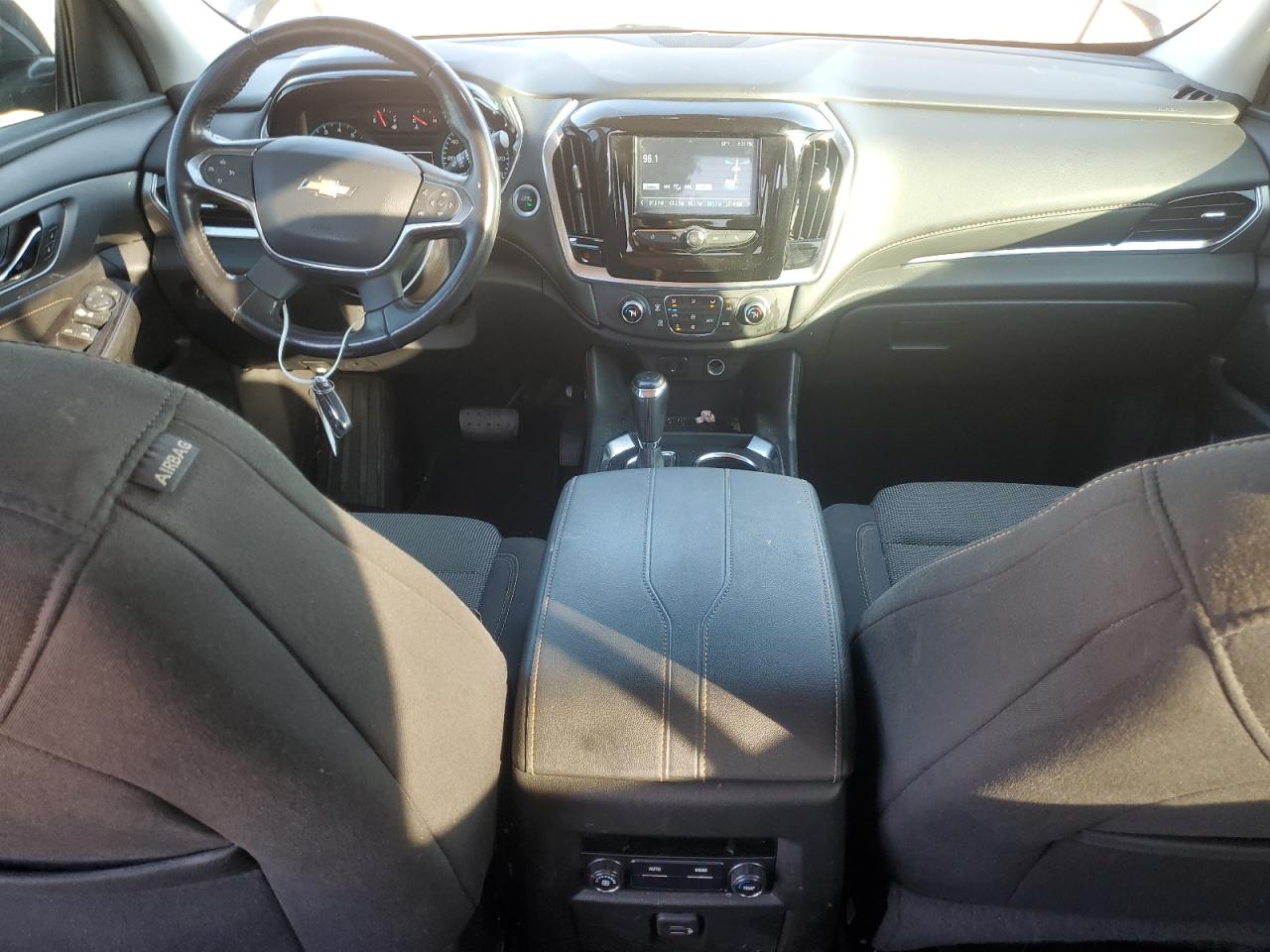 2019 Chevrolet Traverse Lt VIN: 1GNERGKW0KJ212956 Lot: 85429385