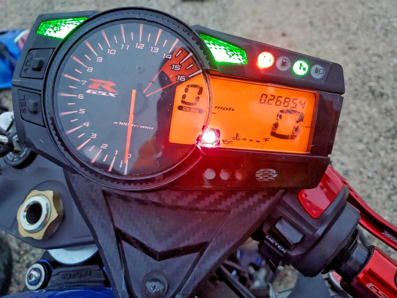 2015 Suzuki Gsx-R750 VIN: JS1GR7MA1F2100194 Lot: 93819545