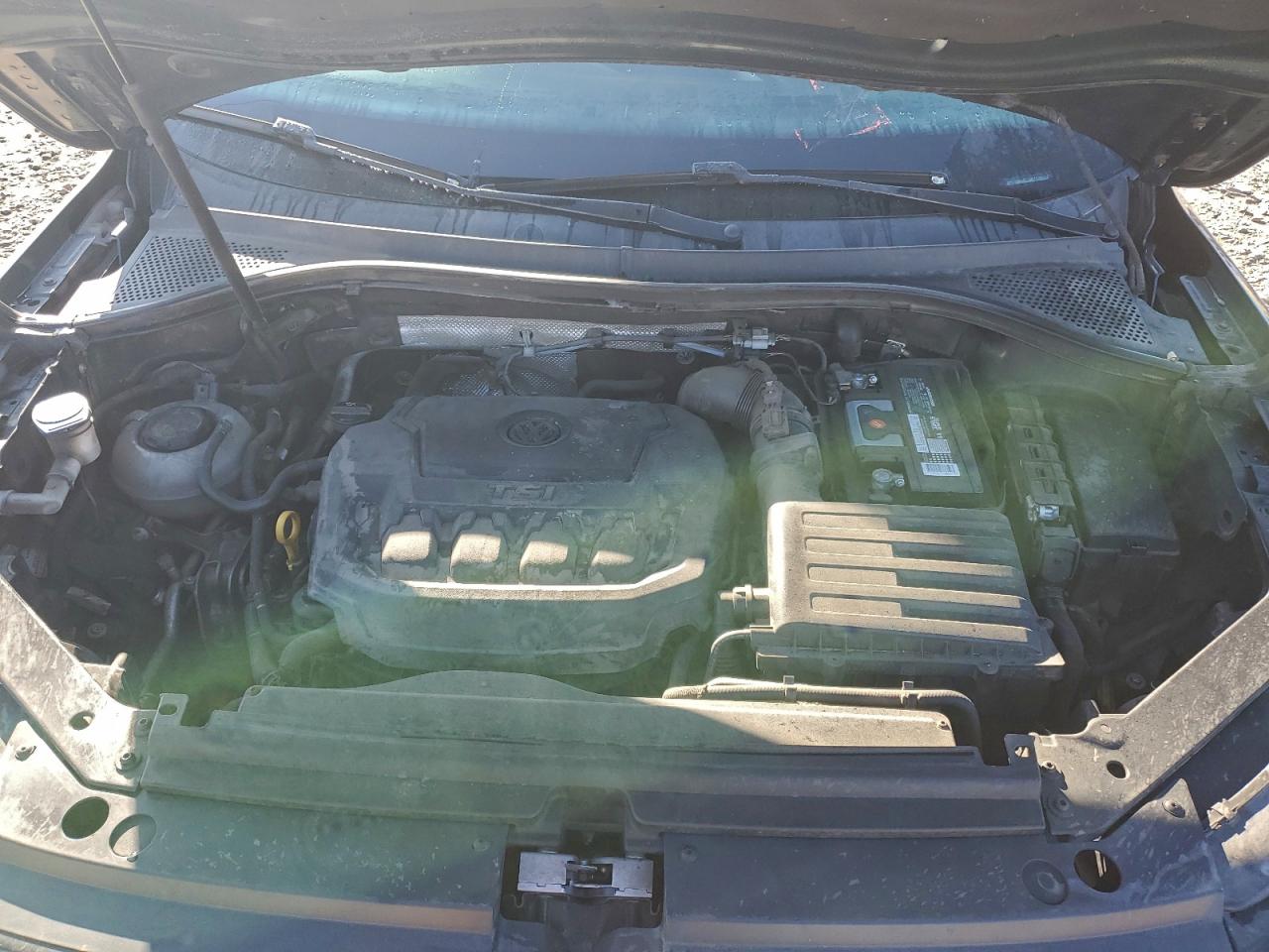 2018 Volkswagen Tiguan S VIN: 3VV1B7AX1JM122000 Lot: 93848515