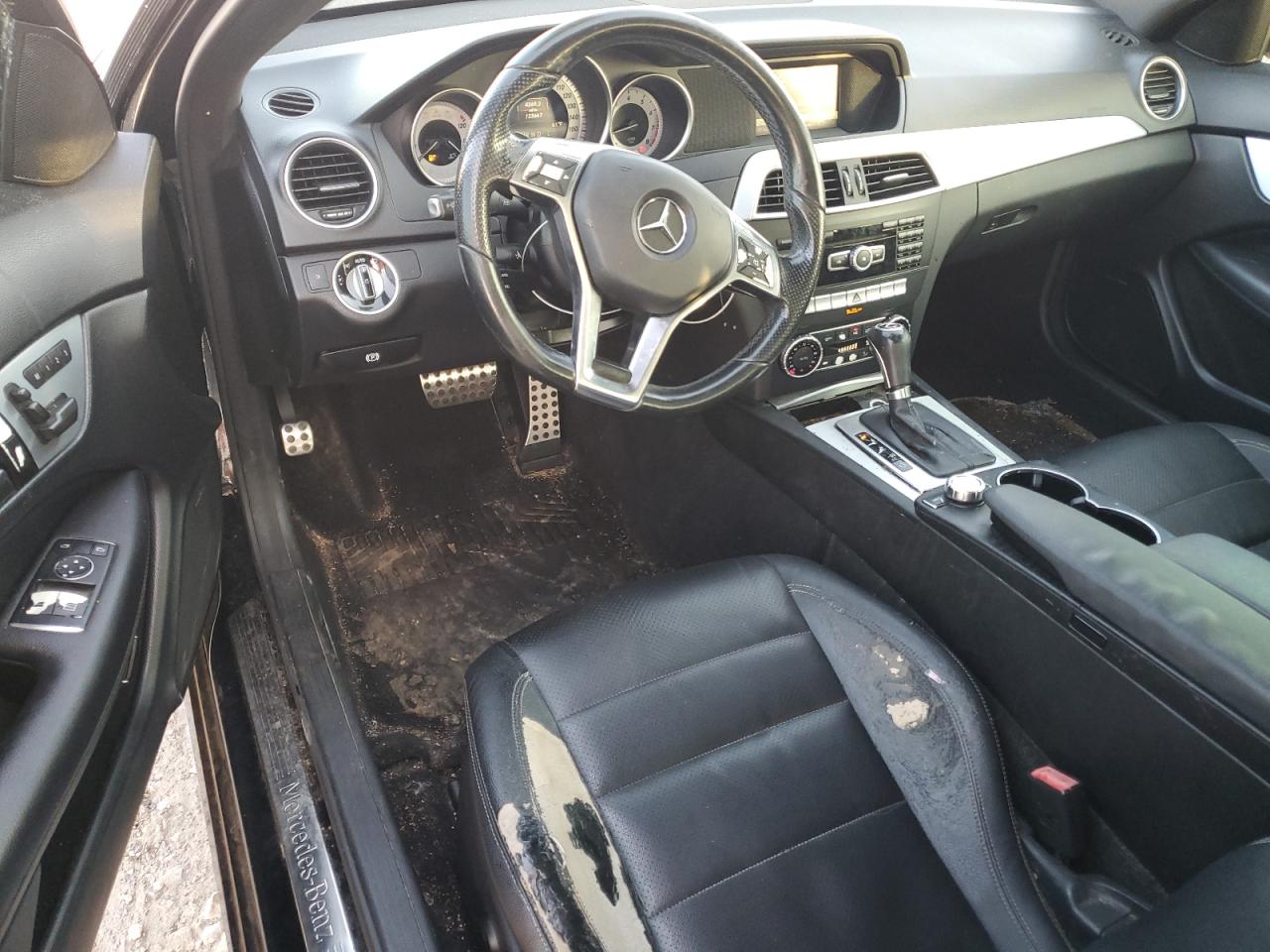 2015 Mercedes-Benz C 250 VIN: WDDGJ4HB6FG368990 Lot: 92635455