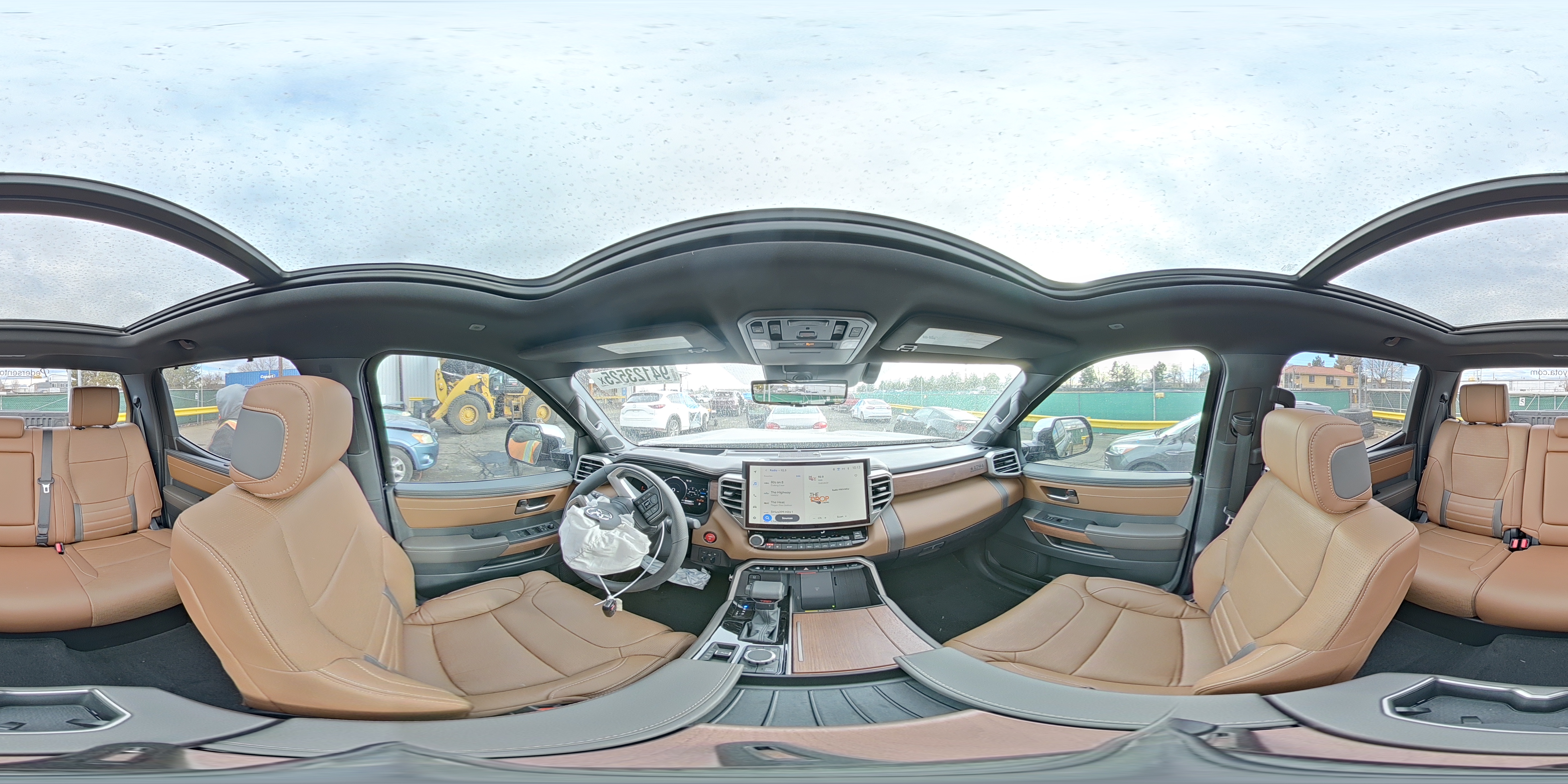 2026 Toyota Tundra Crewmax Platinum VIN: 5TFMC5DB1TX121293 Lot: 94123525