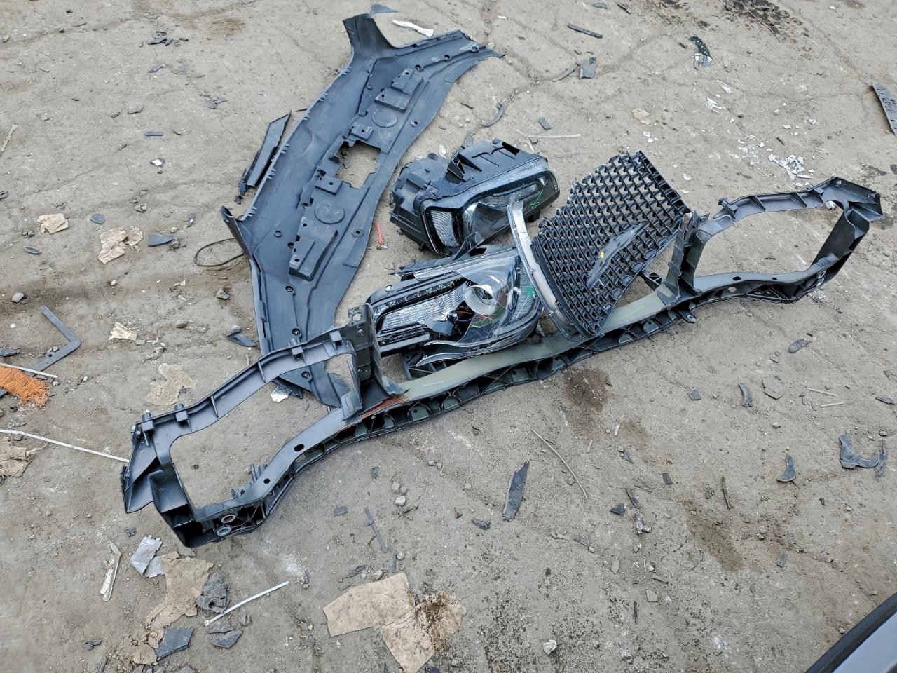 2015 Chrysler 300 S VIN: 2C3CCAGG5FH909017 Lot: 94057235