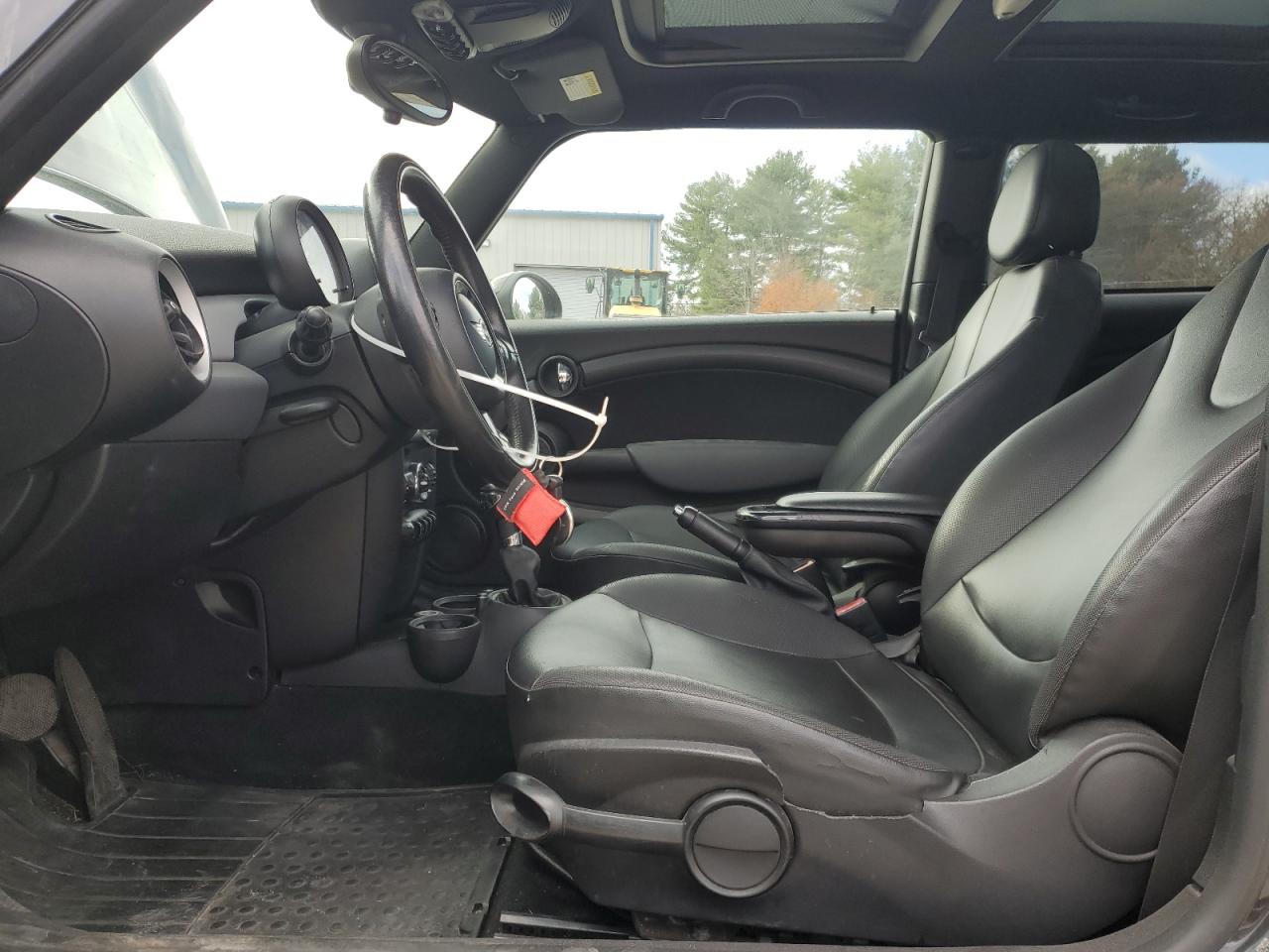 2012 Mini Cooper VIN: WMWSU3C50CT255687 Lot: 92691775