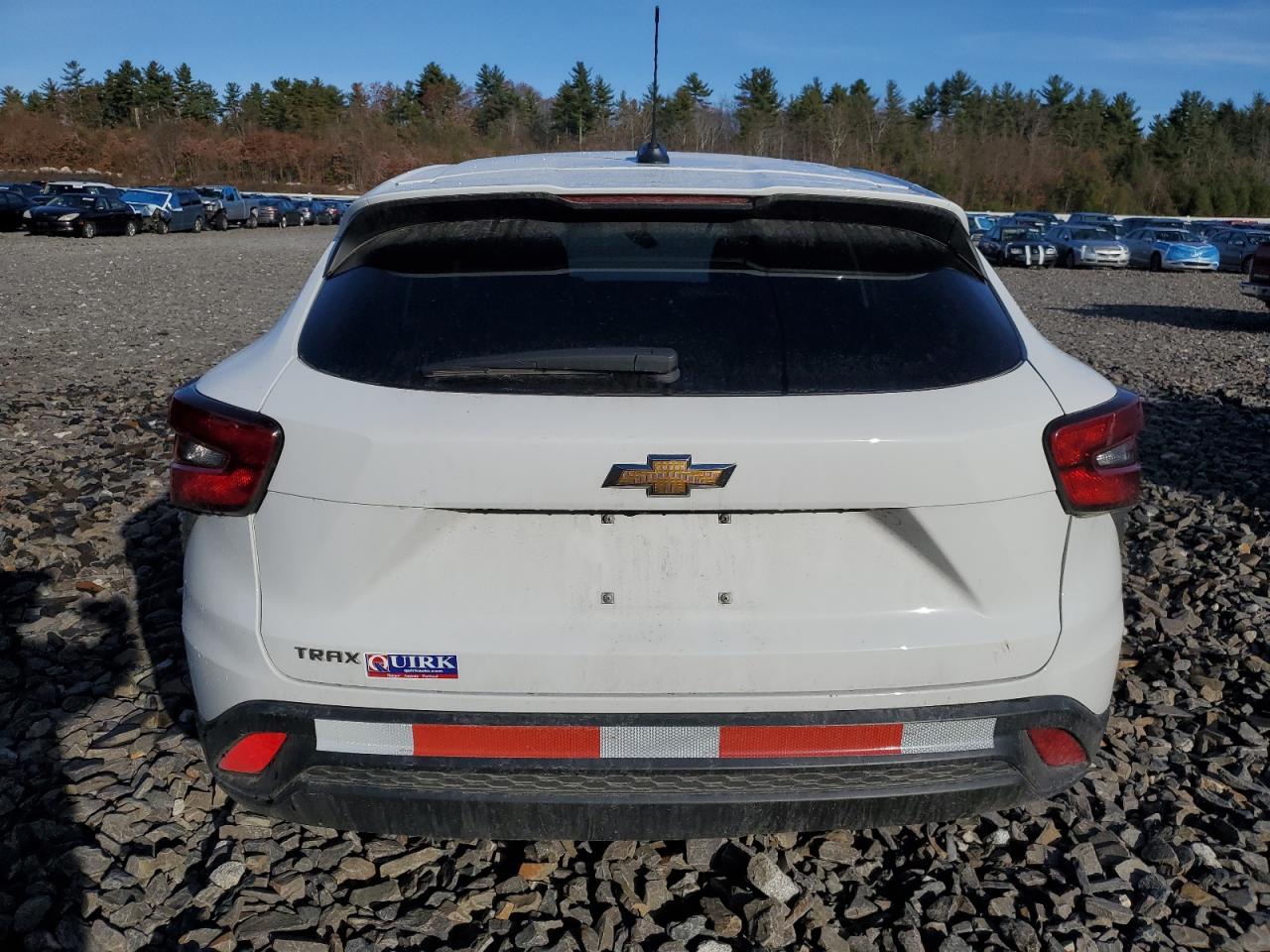 2025 Chevrolet Trax Ls VIN: KL77LFEP2SC026273 Lot: 92211115