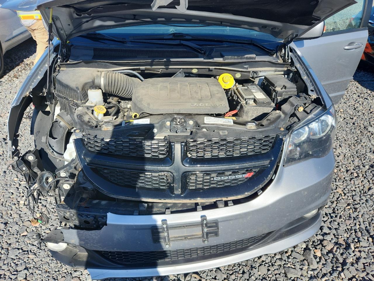 2017 Dodge Grand Caravan Sxt VIN: 2C4RDGCG7HR830229 Lot: 85431205