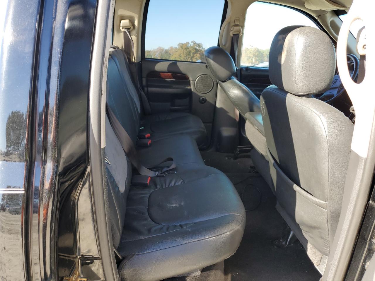 2003 Dodge Ram 1500 St VIN: 1D7HA18D93S329615 Lot: 93154355