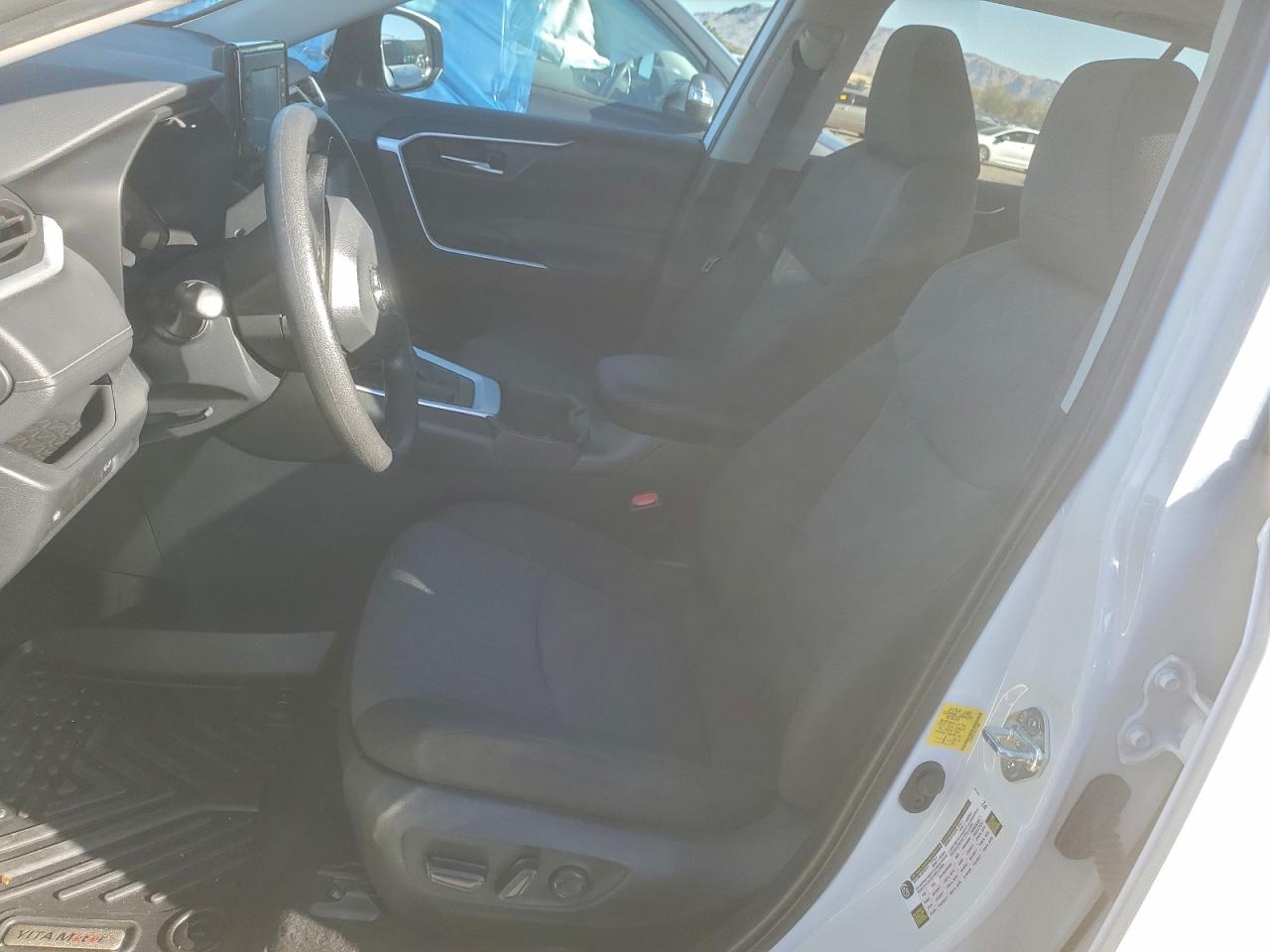 2022 Toyota Rav4 Xle VIN: 2T3W1RFV1NC174856 Lot: 94547355