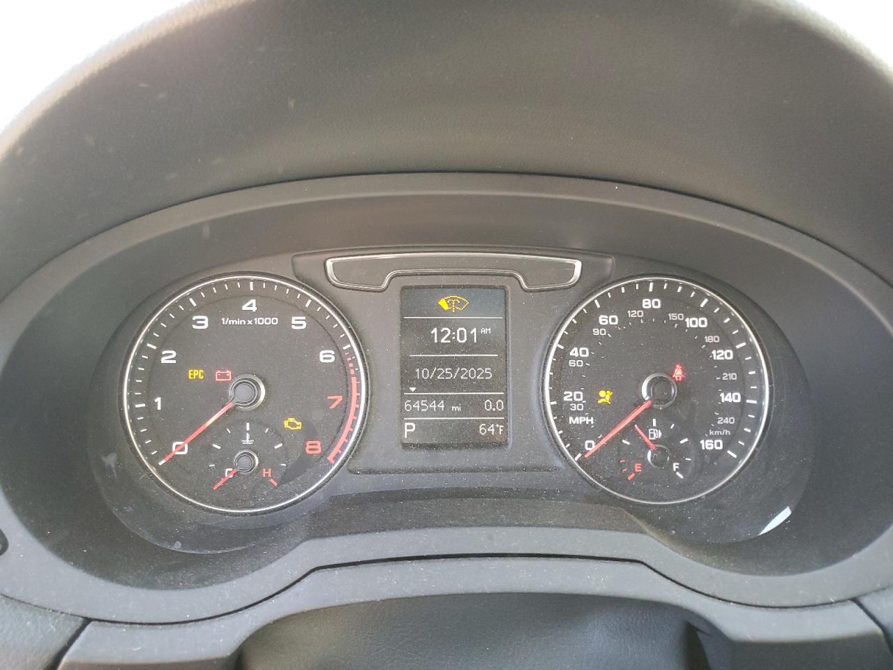 2018 Audi Q3 Premium VIN: WA1ECCFS9JR003977 Lot: 91330375