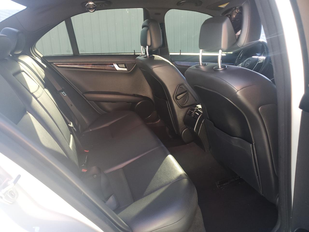 2012 Mercedes-Benz C 250 VIN: WDDGF4HB0CF853063 Lot: 91029615