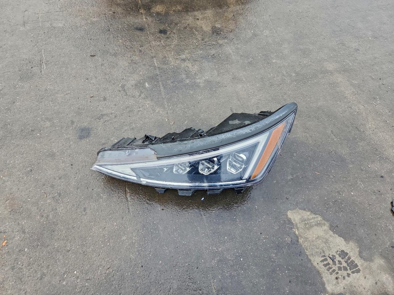 2019 Hyundai Elantra Sel VIN: 5NPD84LF5KH465865 Lot: 93643655