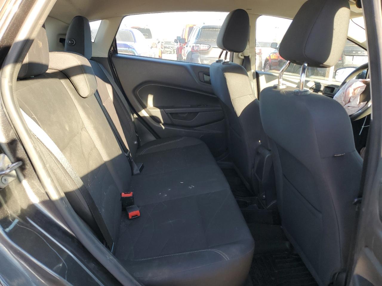 2017 Ford Fiesta Se VIN: 3FADP4EJ0HM165986 Lot: 91275275