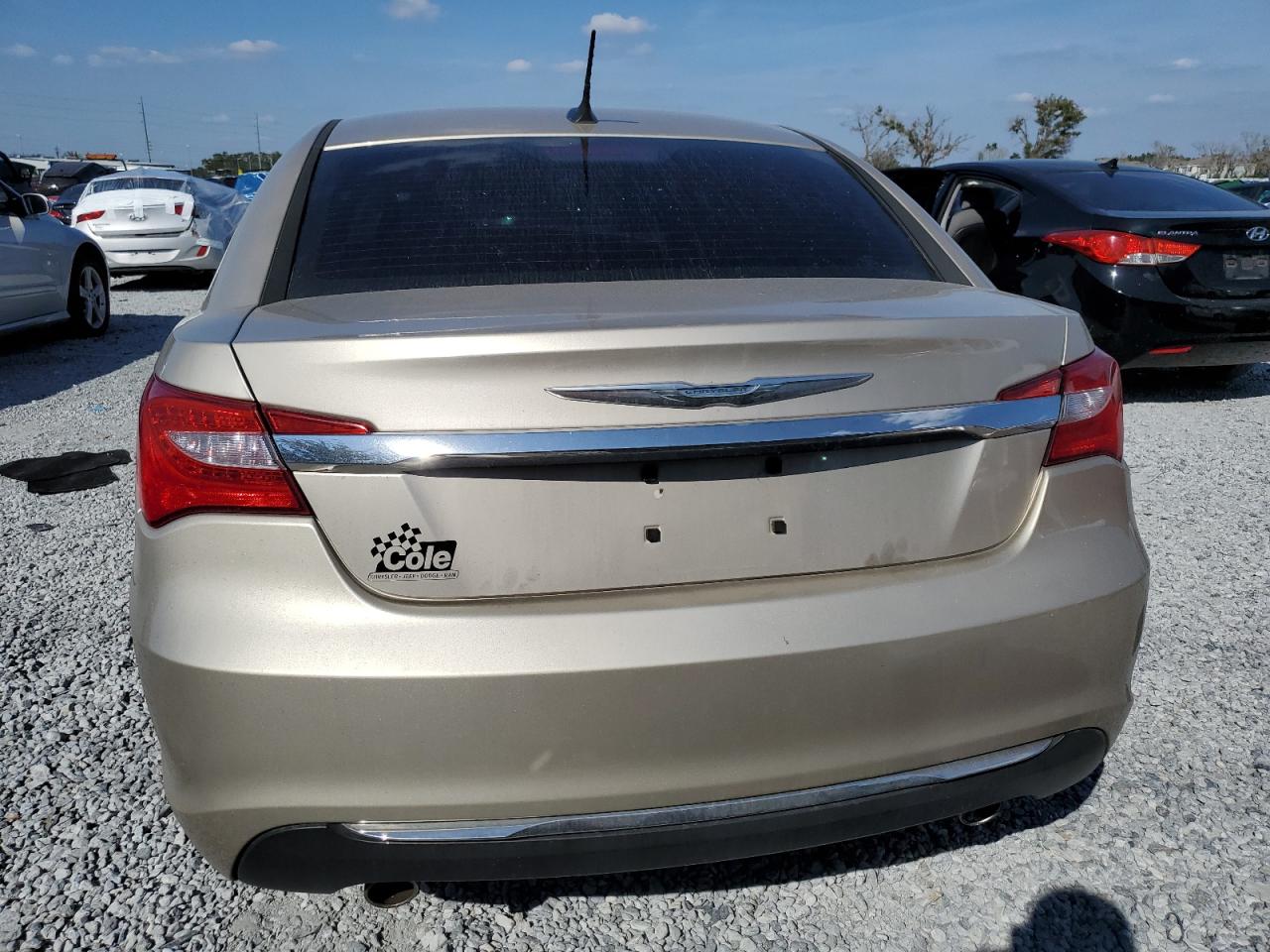 2013 Chrysler 200 Limited VIN: 1C3CCBCG7DN593717 Lot: 93468305