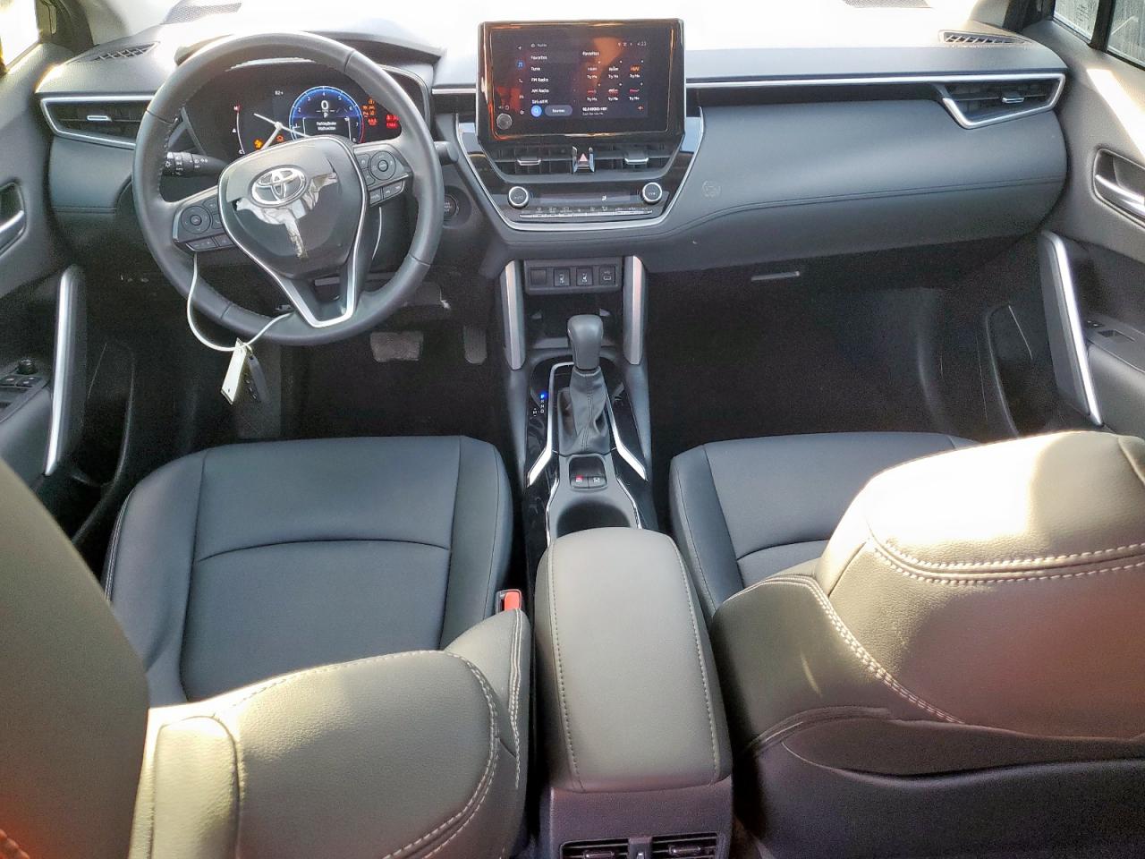 2024 Toyota Corolla Cross Xle VIN: 7MUDAAAG7RV082616 Lot: 84710335