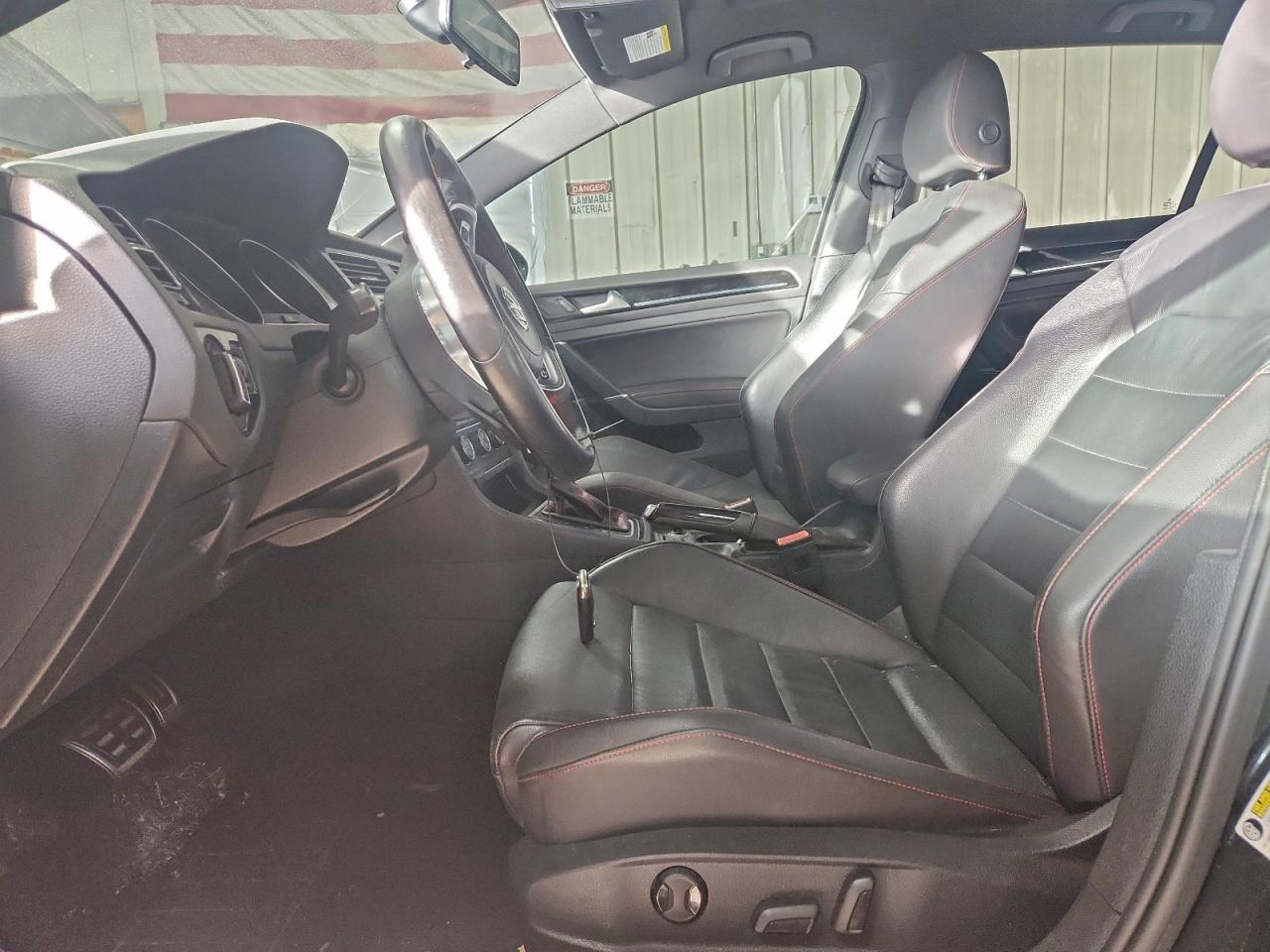 2015 Volkswagen Gti VIN: 3VW4T7AU9FM048666 Lot: 94384055