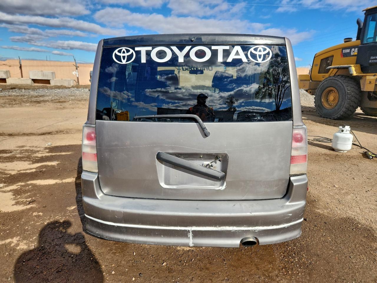 2004 Toyota Scion Xb VIN: JTLKT334440134231 Lot: 94328605