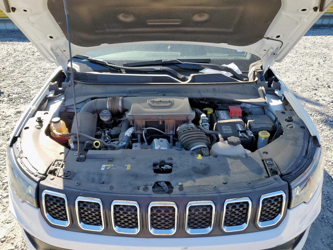 2024 Jeep Compass Latitude VIN: 3C4NJDBN1RT579678 Lot: 92063925