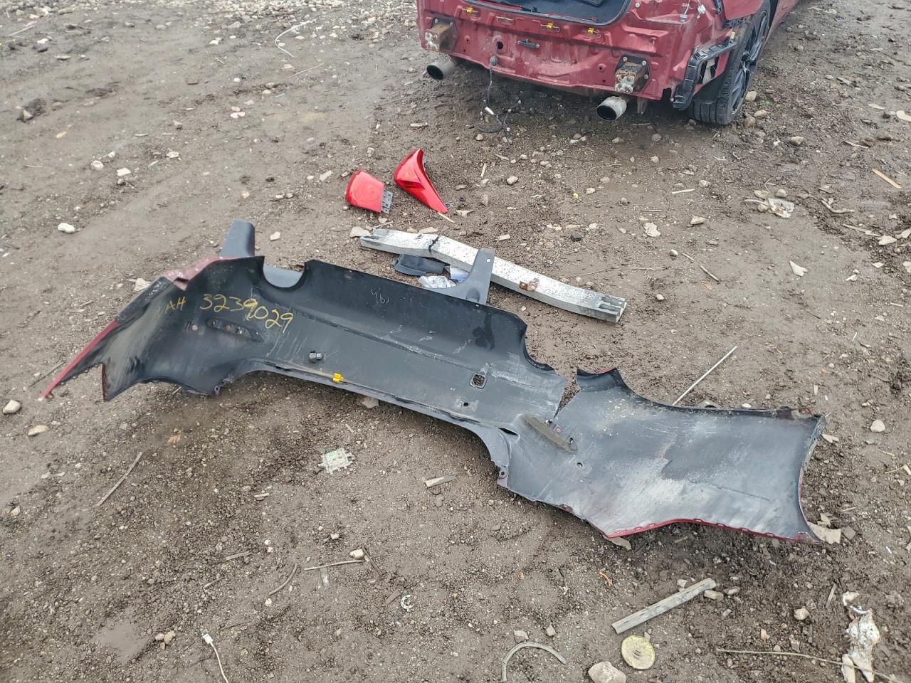 2014 Infiniti Q50 Base VIN: JN1BV7AR6EM693823 Lot: 94098365