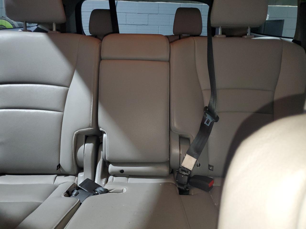 2017 Honda Pilot Exl VIN: 5FNYF6H82HB077349 Lot: 92397695