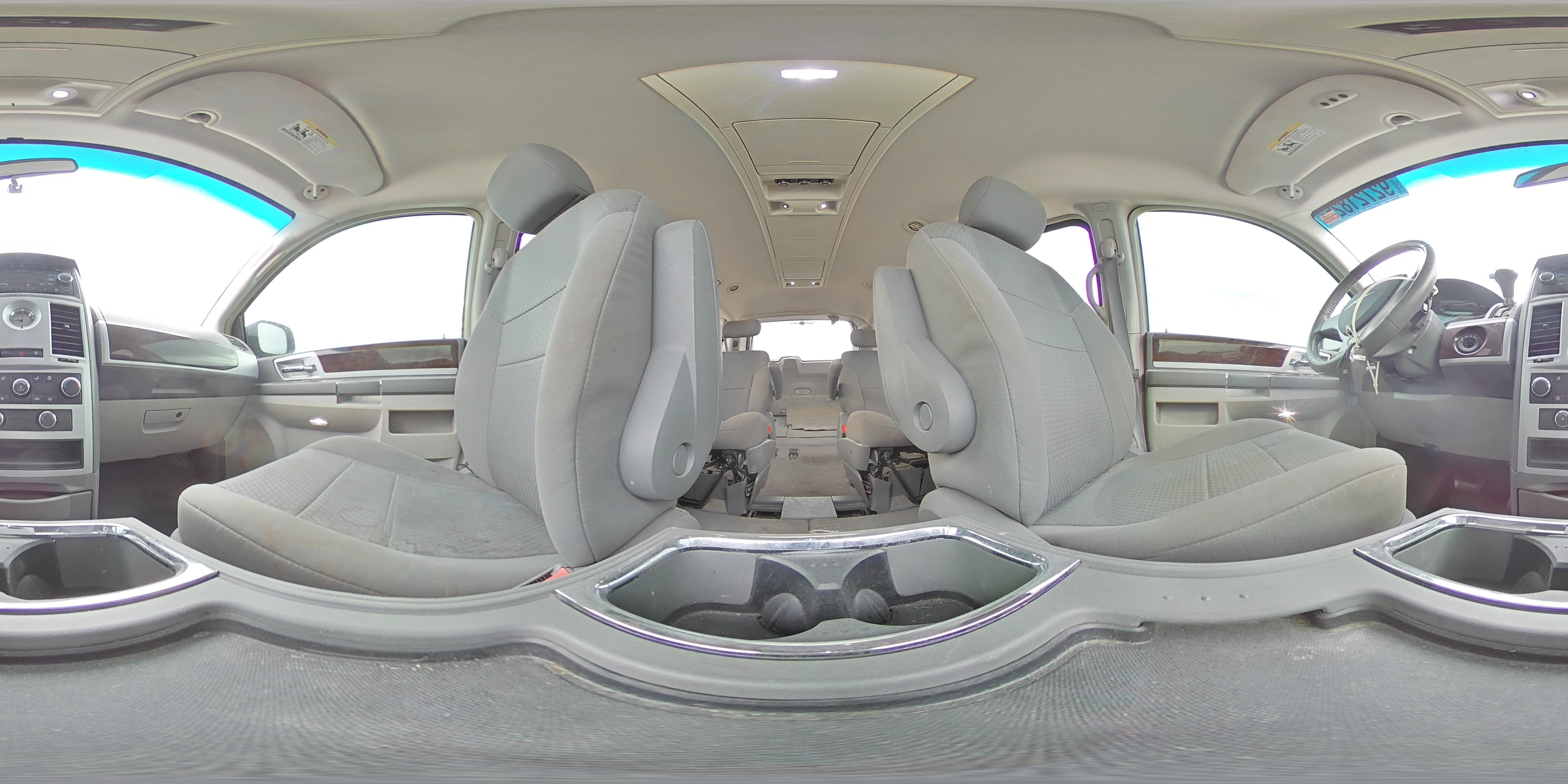 2010 Chrysler Town & Country Touring VIN: 2A4RR5D18AR104511 Lot: 92721825