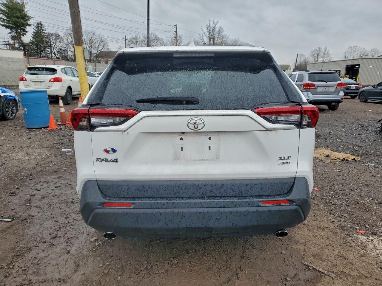 2021 Toyota Rav4 Xle VIN: 2T3P1RFV2MC243010 Lot: 94551575