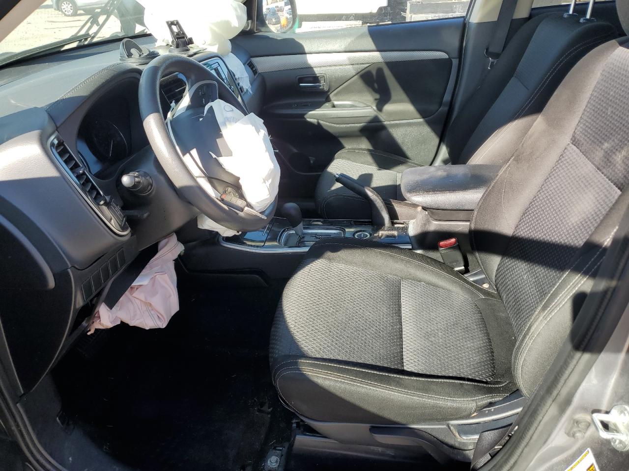 2018 Mitsubishi Outlander Se VIN: JA4AZ3A3XJZ058340 Lot: 91851295