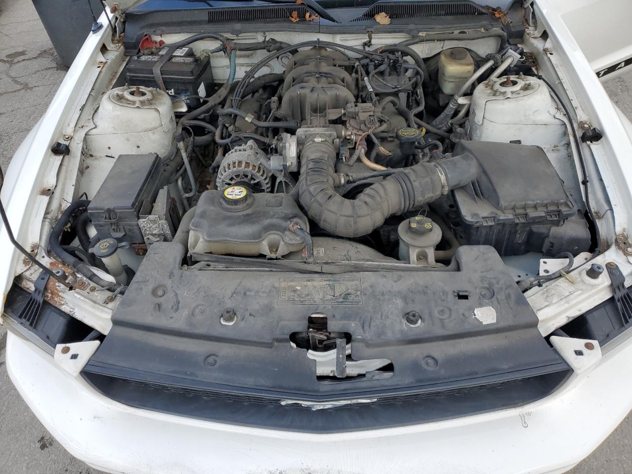 2008 Ford Mustang VIN: 1ZVHT84N785120212 Lot: 92871945