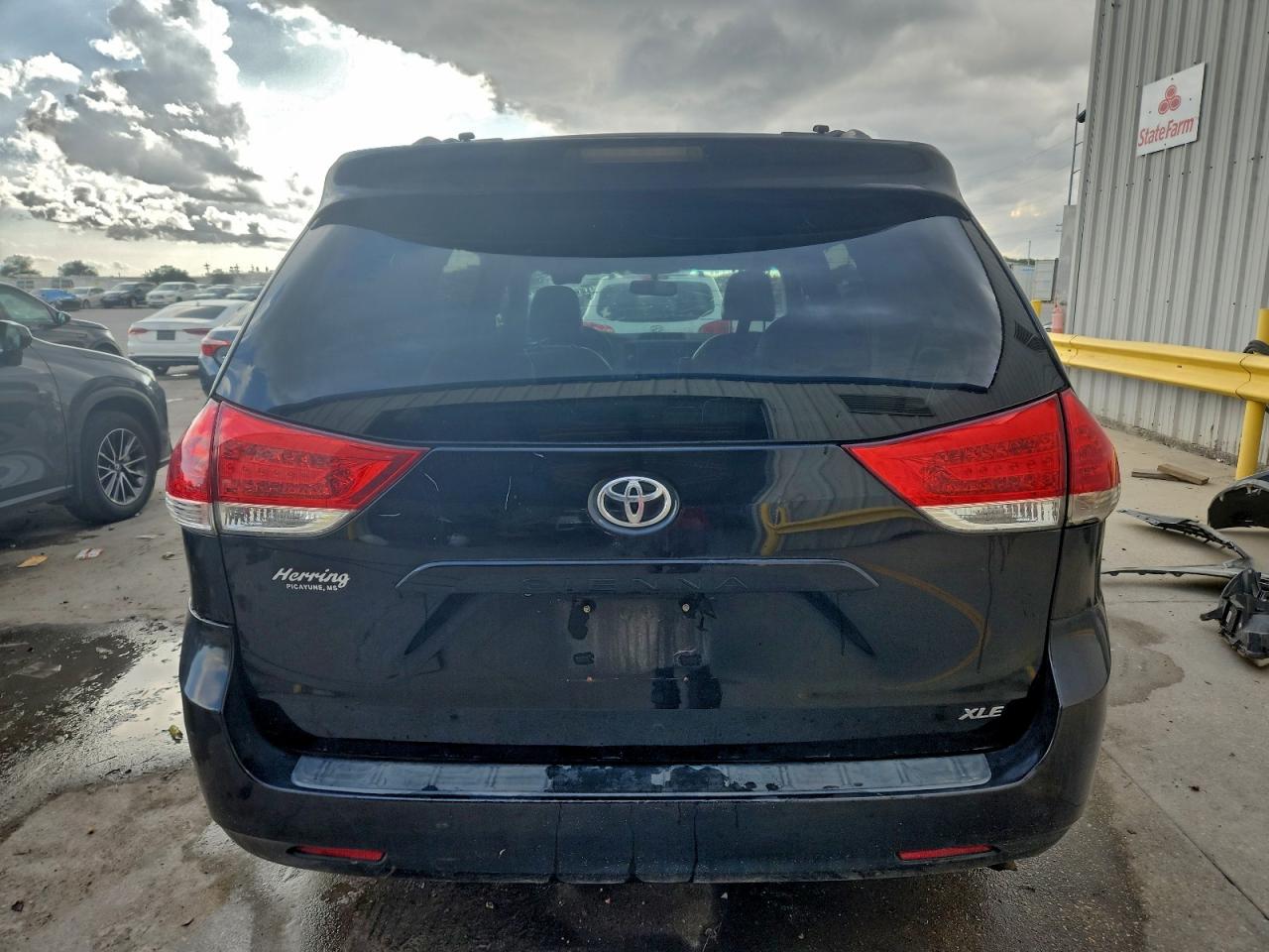 2012 Toyota Sienna Xle VIN: 5TDYK3DC3CS266245 Lot: 93003675