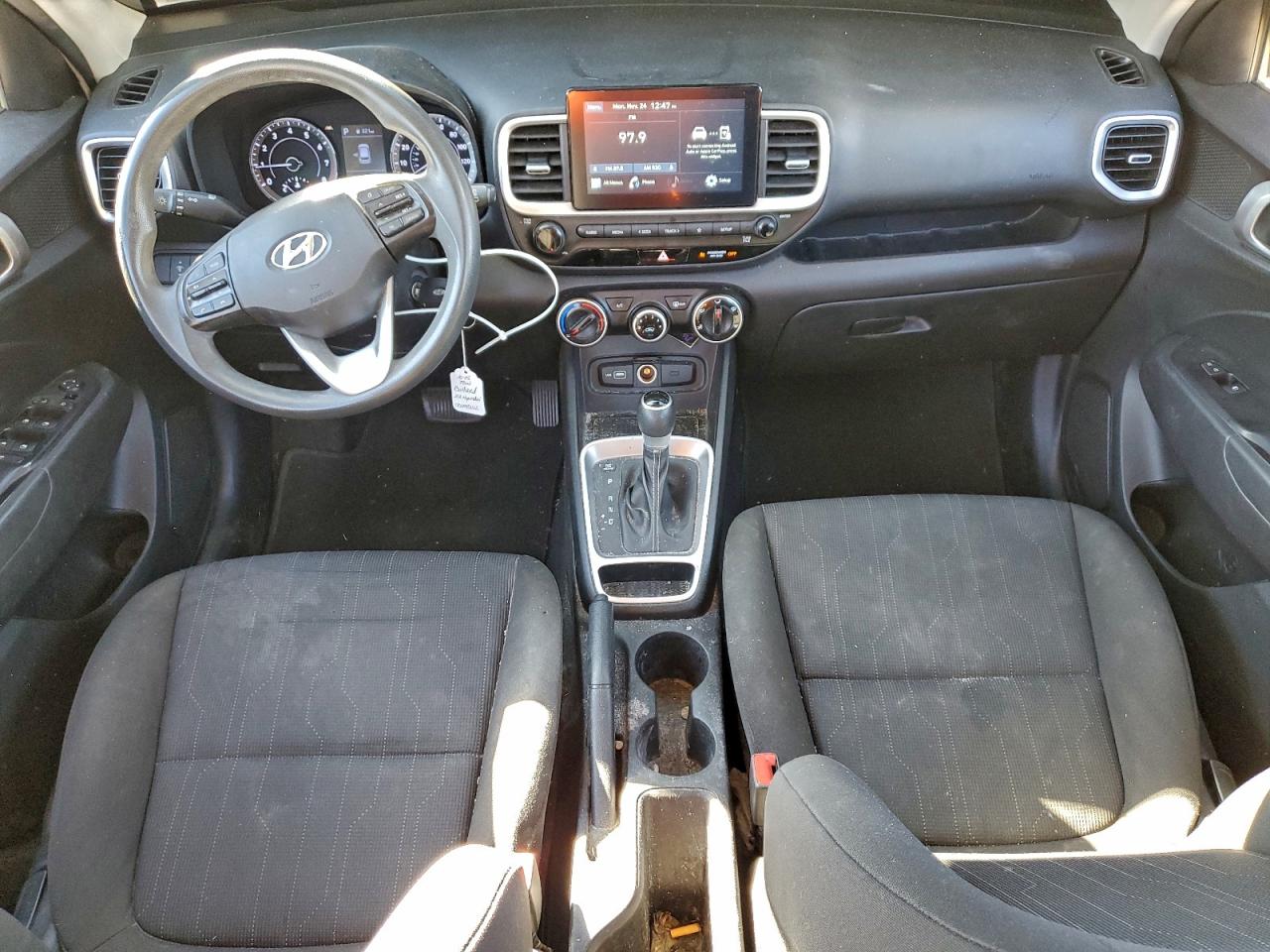 2022 Hyundai Venue Se VIN: KMHRB8A32NU142225 Lot: 93469845