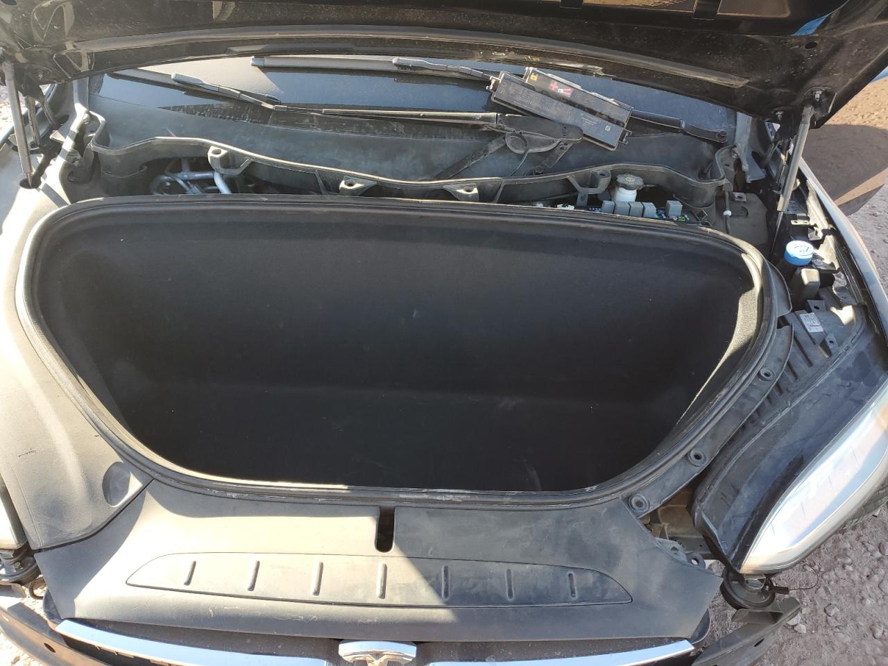 2016 Tesla Model X VIN: 5YJXCBE40GF006986 Lot: 92688285