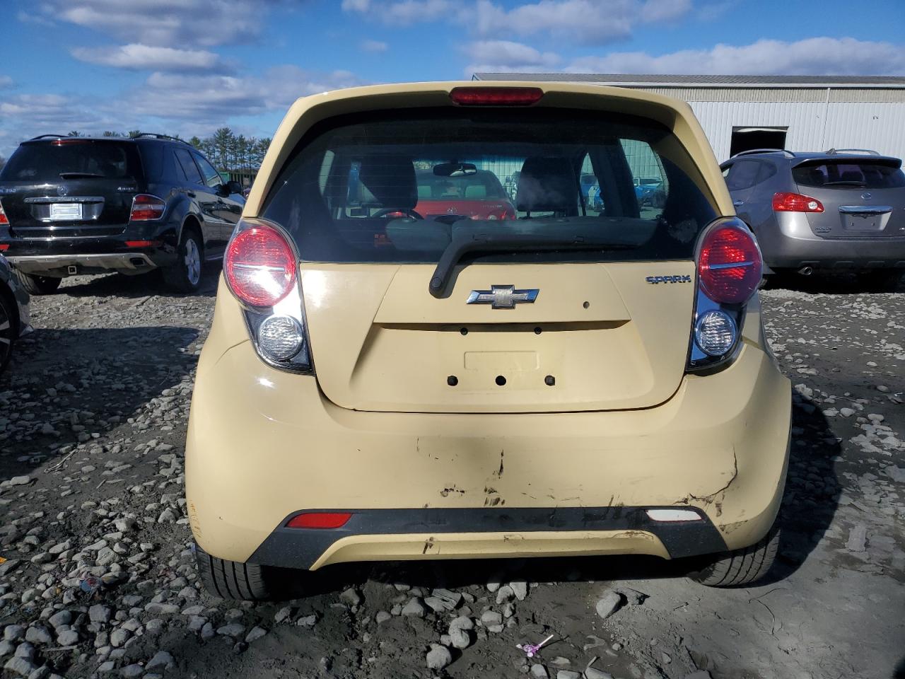 2015 Chevrolet Spark Ls VIN: KL8CB6S92FC714363 Lot: 93092195