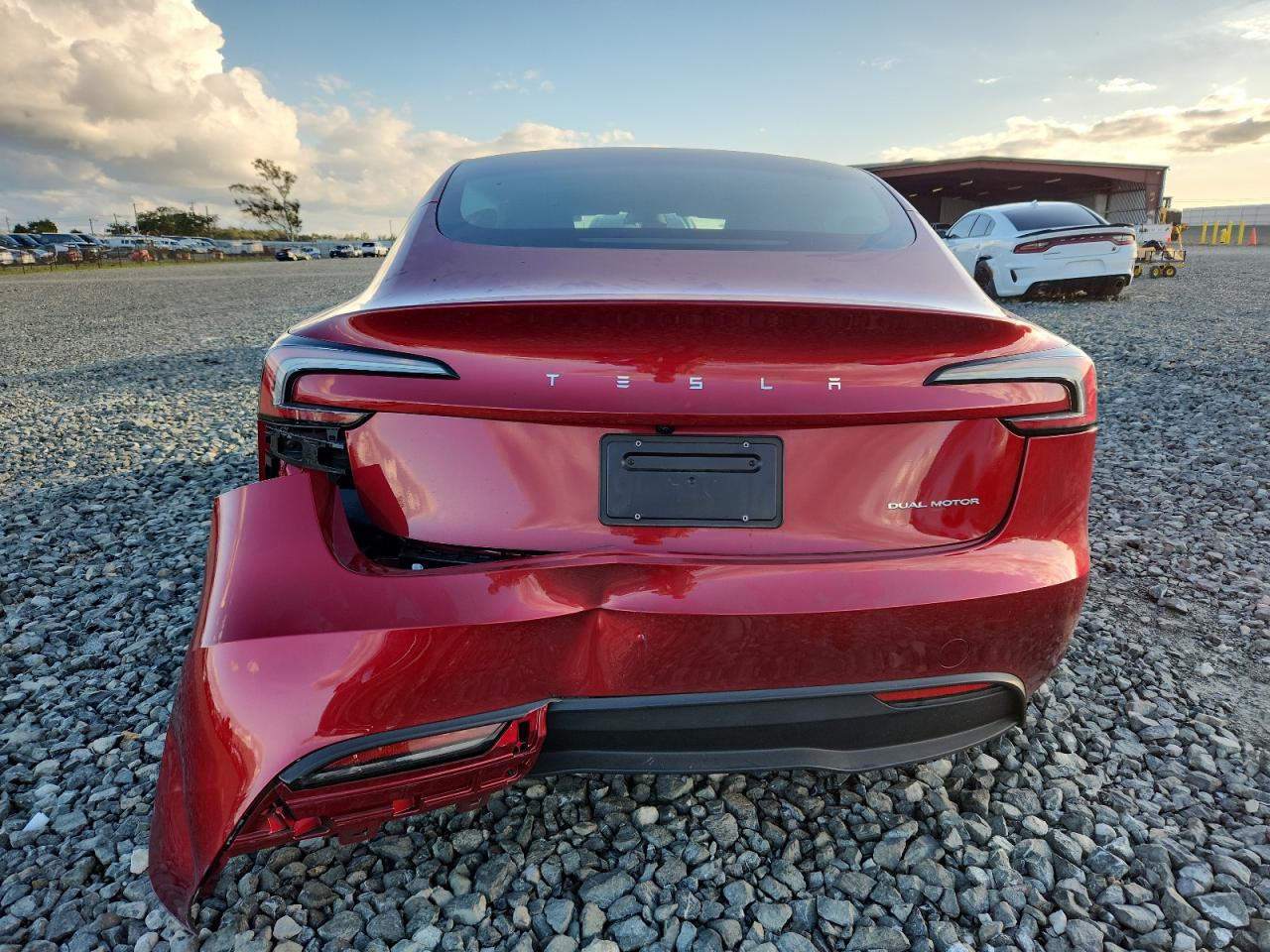 2024 Tesla Model 3 VIN: 5YJ3E1EB4RF817470 Lot: 92043325